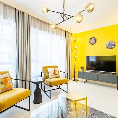 Flat Central Location On Rumeli Street Nisantasi Apartment
