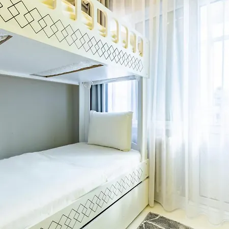 Apartment Flat Central Location On Rumeli Street Nisantasi *